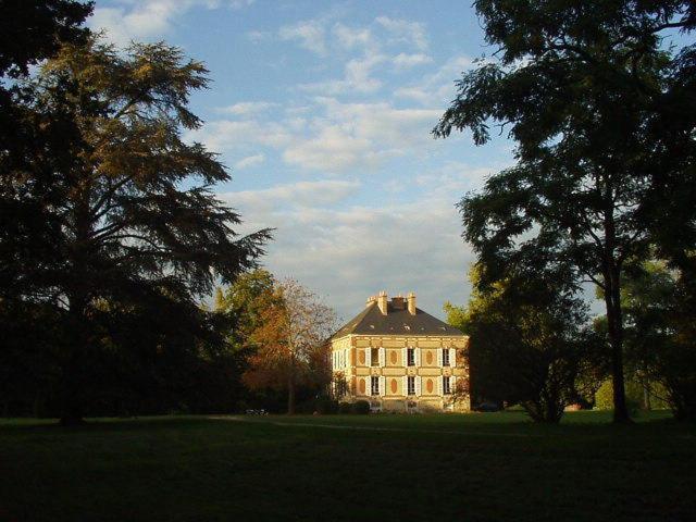 Chateau Des Bouffards Brinon-sur-Sauldre Buitenkant foto