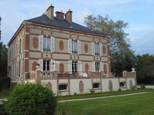 Chateau Des Bouffards Brinon-sur-Sauldre Buitenkant foto